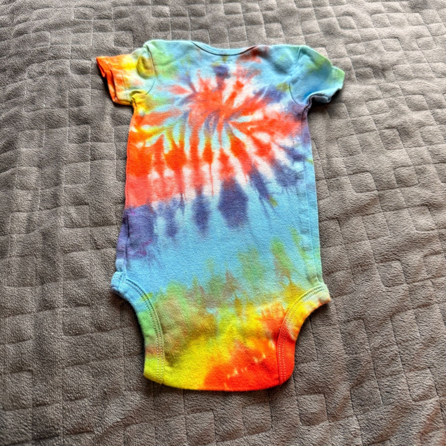 Tie Dyed Onesie || 3-6 Months