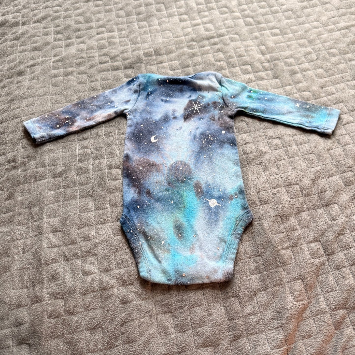 Galaxy Dyed Baby Onesie || 6 Months, Upcycled ♻️