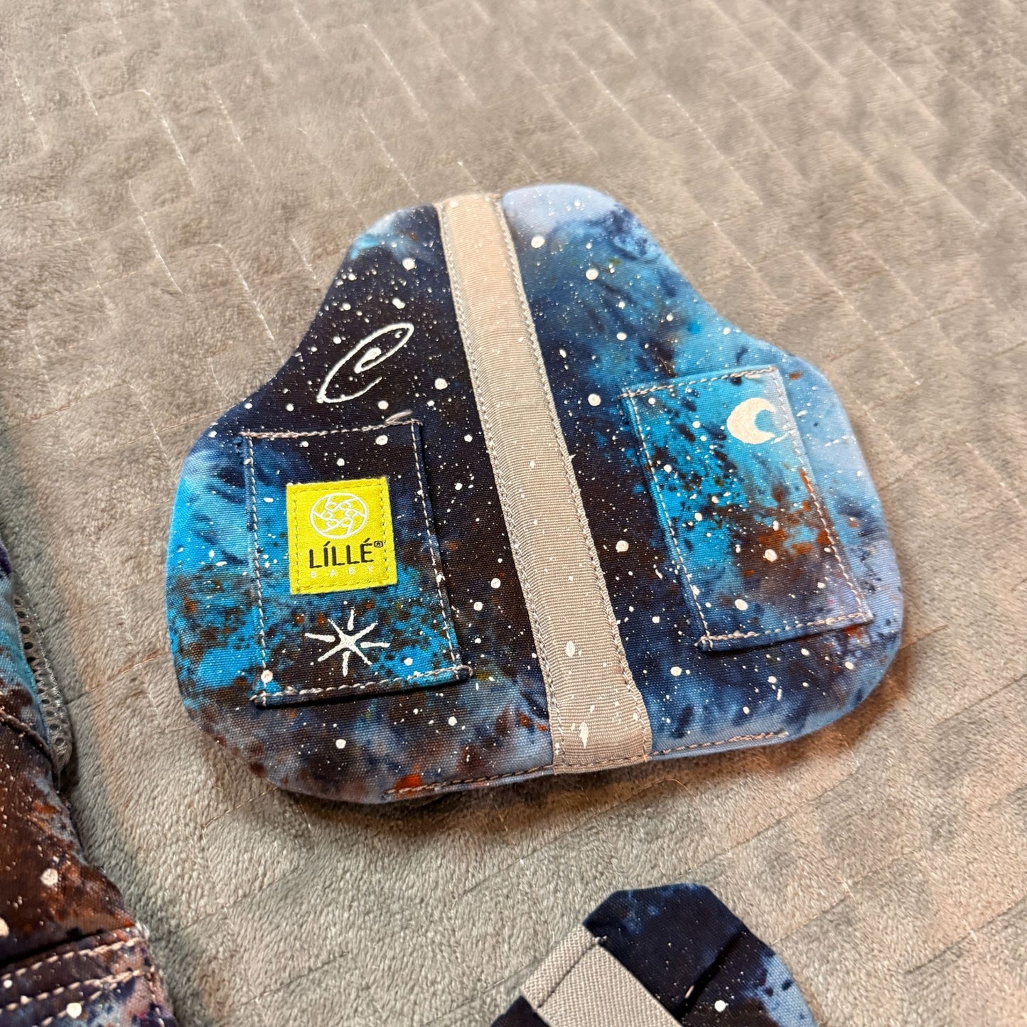 ✨ Galaxy Dyed Lillebaby || Baby Carrier, Upcycled ♻️