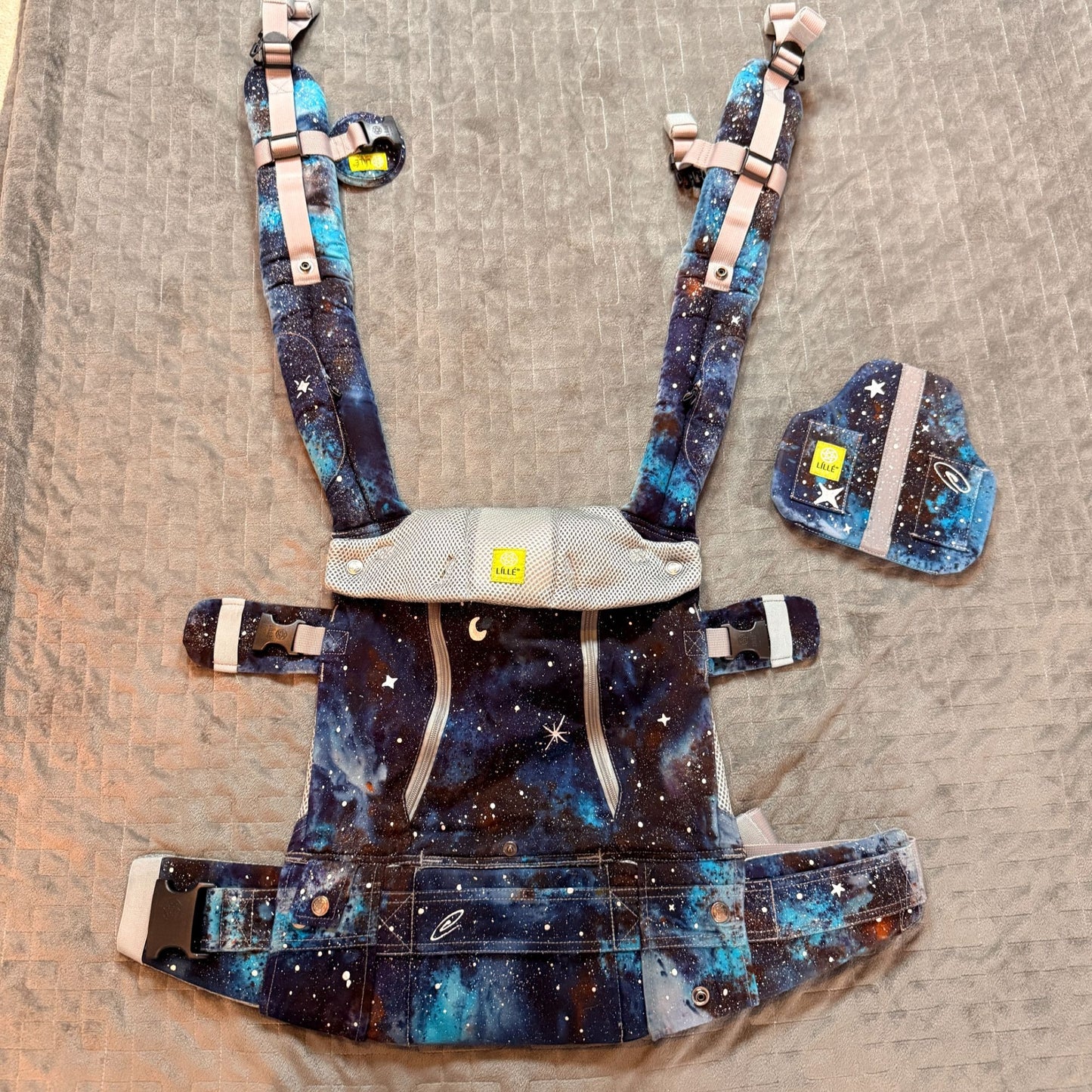 ✨ Galaxy Dyed Lillebaby || Baby Carrier, Upcycled ♻️