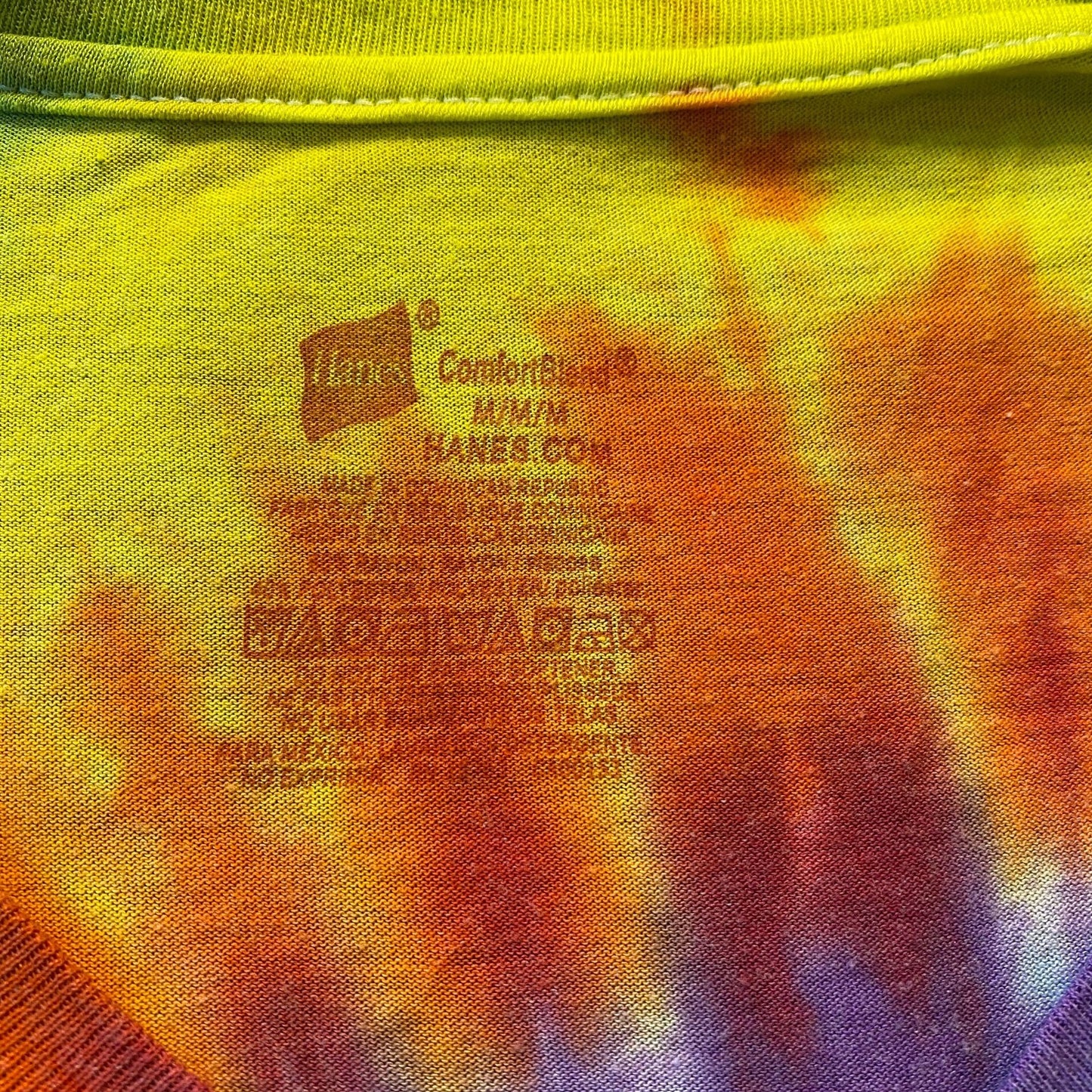 Rainbow Spiral Tie Dye Adult Tee || Medium