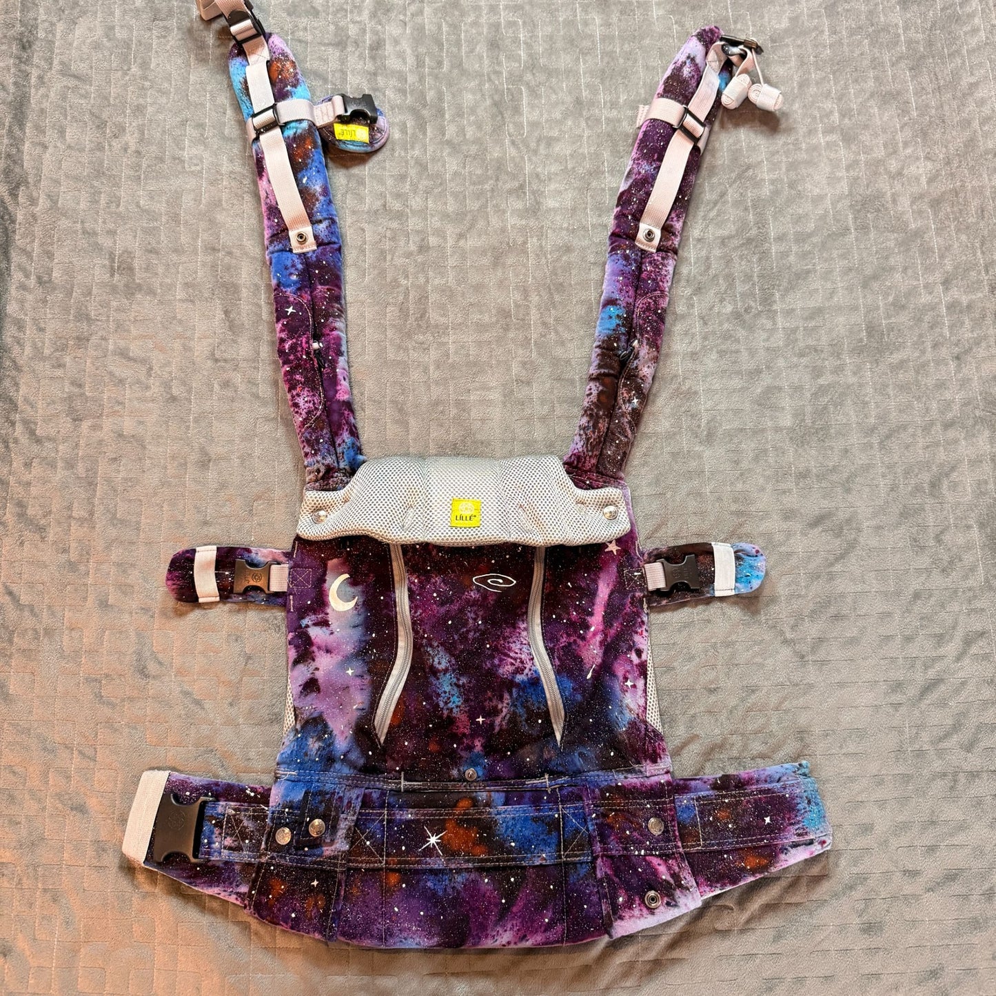 ✨ Galaxy Dyed Lillebaby || Baby Carrier, Upcycled ♻️