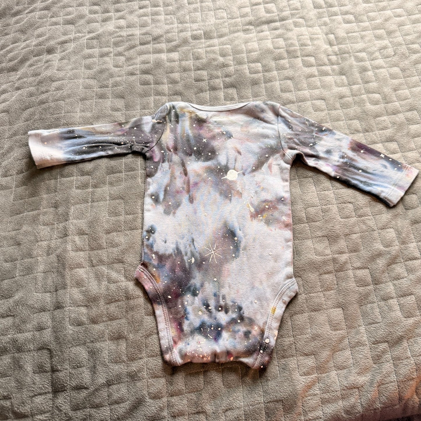 Galaxy Dyed Baby Onesie || 6 Months, Upcycled ♻️