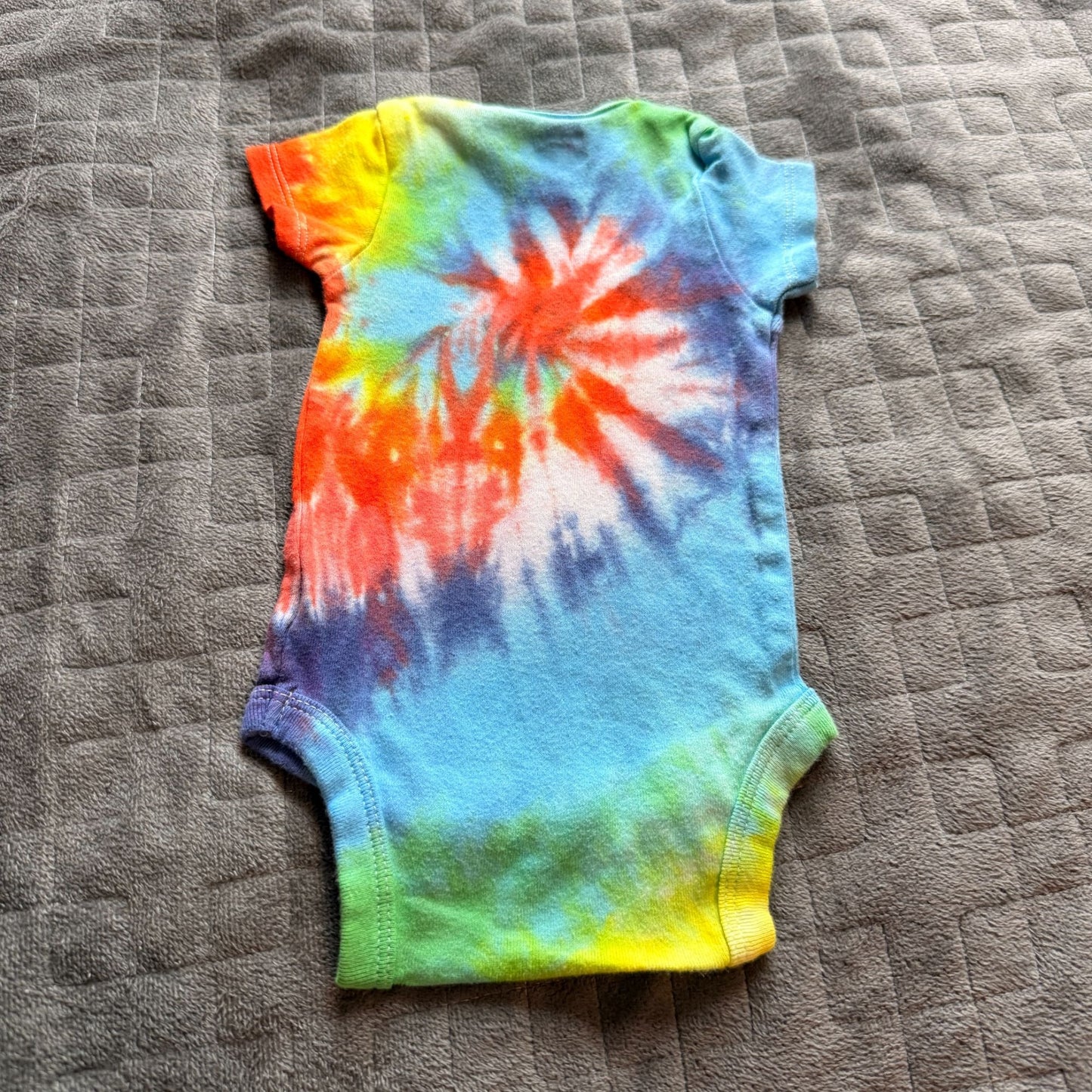 Tie Dyed Onesie || 3-6 Months, Upcycled ♻️
