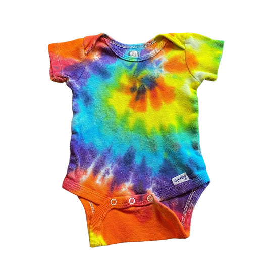Rainbow Spiral Tie Dye Baby Bodysuit || 0-3 Months, upcycled ♻️