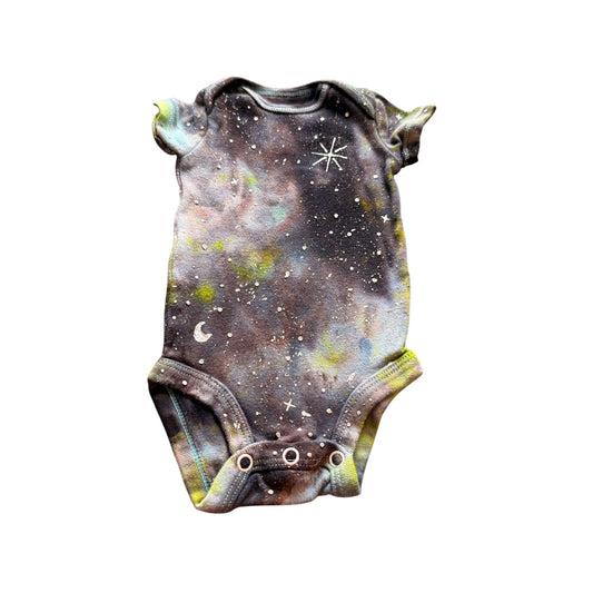 Galaxy Dyed Baby Onesie || Newborn, Upcycled ♻️