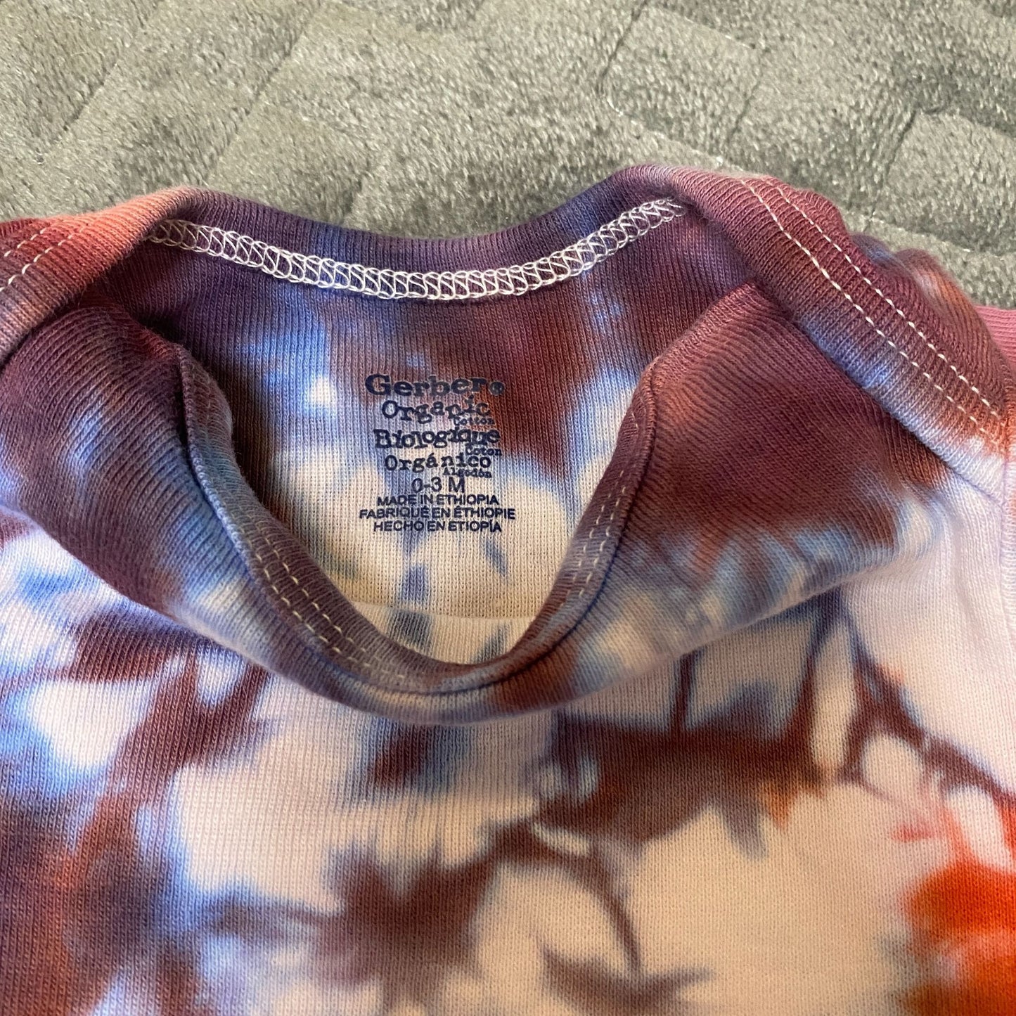 Tie Dye Baby Bodysuit || 0-3 Months