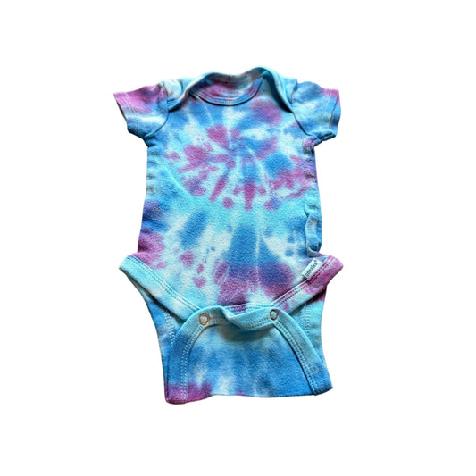 Tie Dyed Onesie || 0-3 Months, Upcycled ♻️