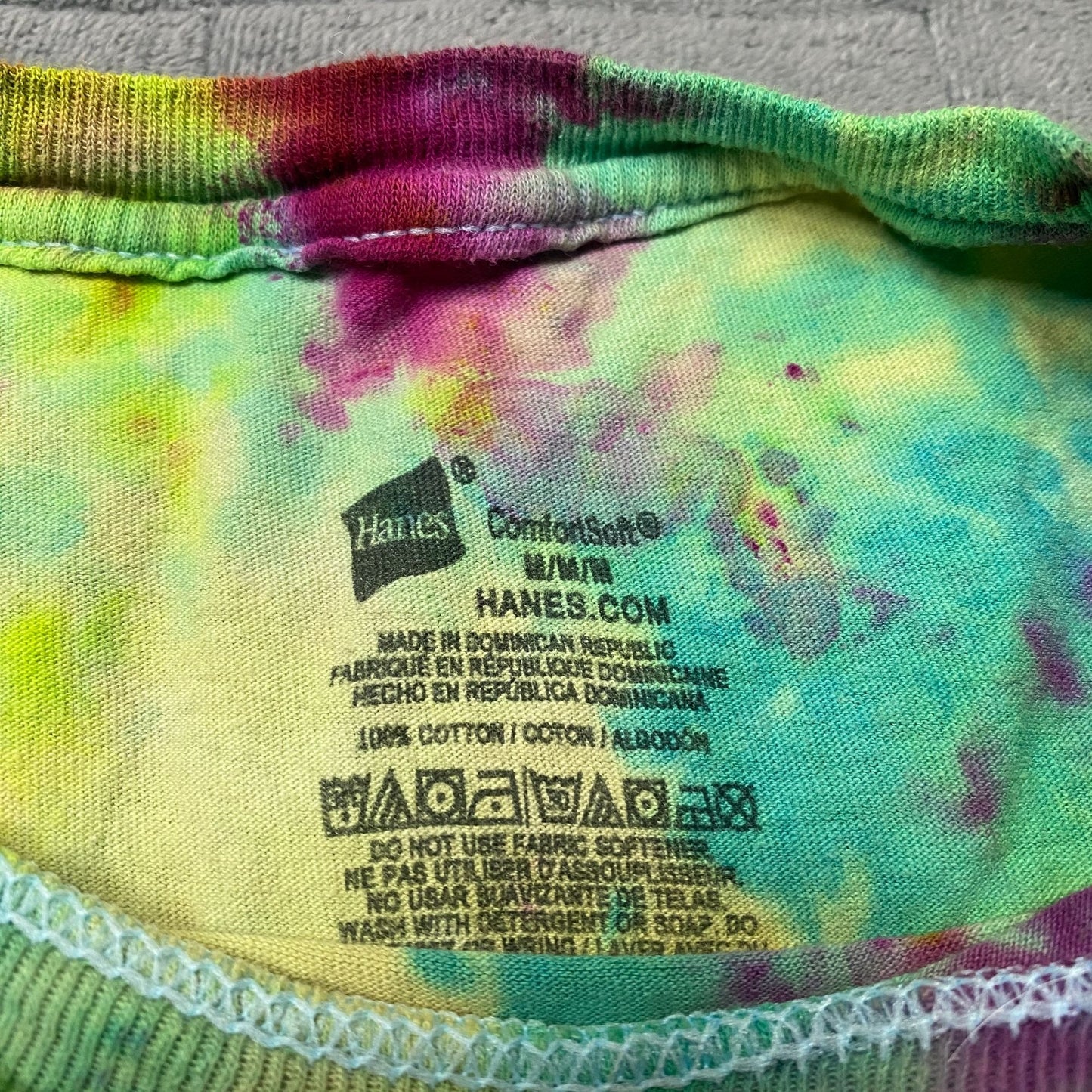 Tie Dye Adult Tee || Medium