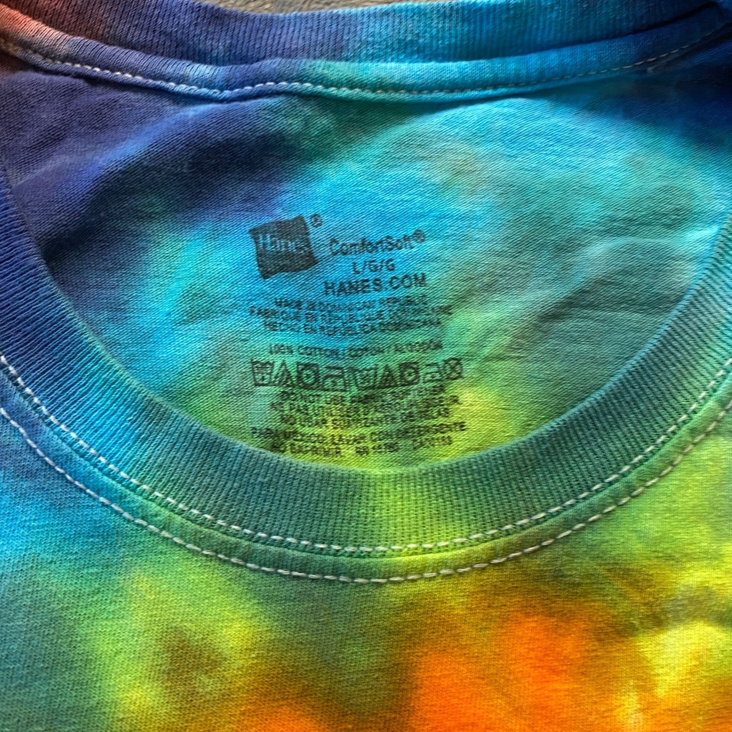 Rainbow Spiral Tie Dye Adult Tee || Large
