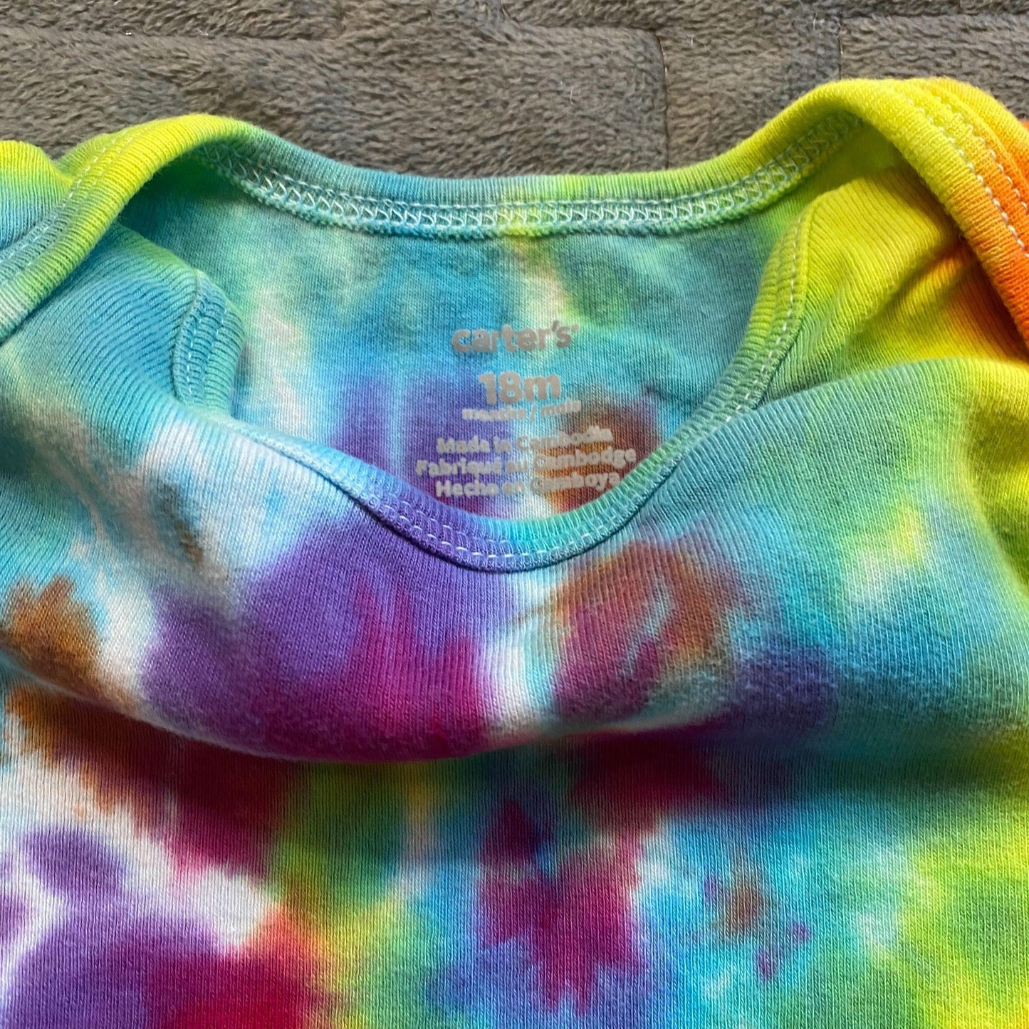 Rainbow Spiral Tie Dye Baby Bodysuit || 18 Months