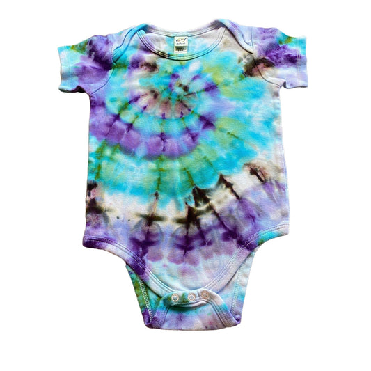 Spiral Tie Dye Baby Bodysuit || 24 Months