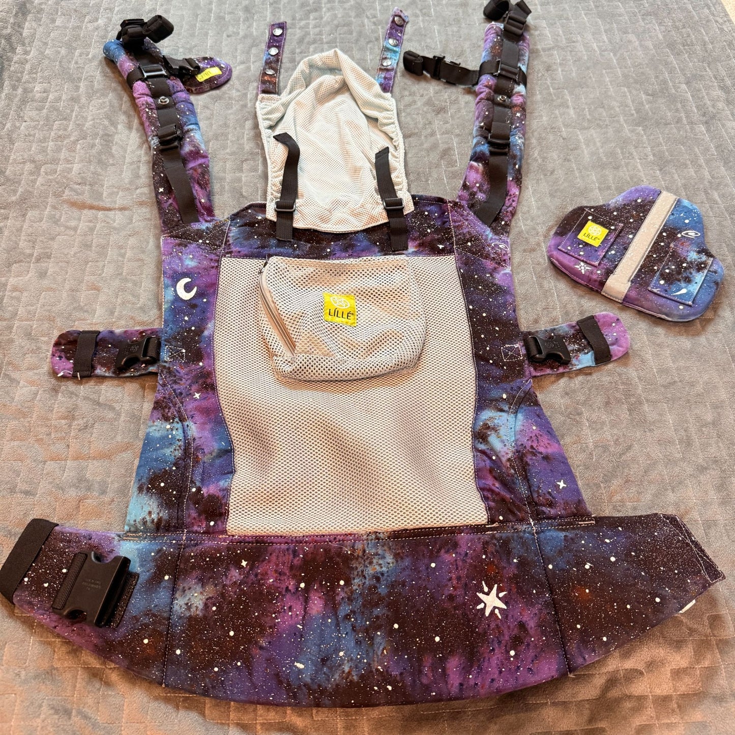 Galaxy Dyed Lillebaby CarryOn Airflow || Toddler Carrier