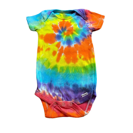 Rainbow Spiral Tie Dye Baby Bodysuit || 12 Months