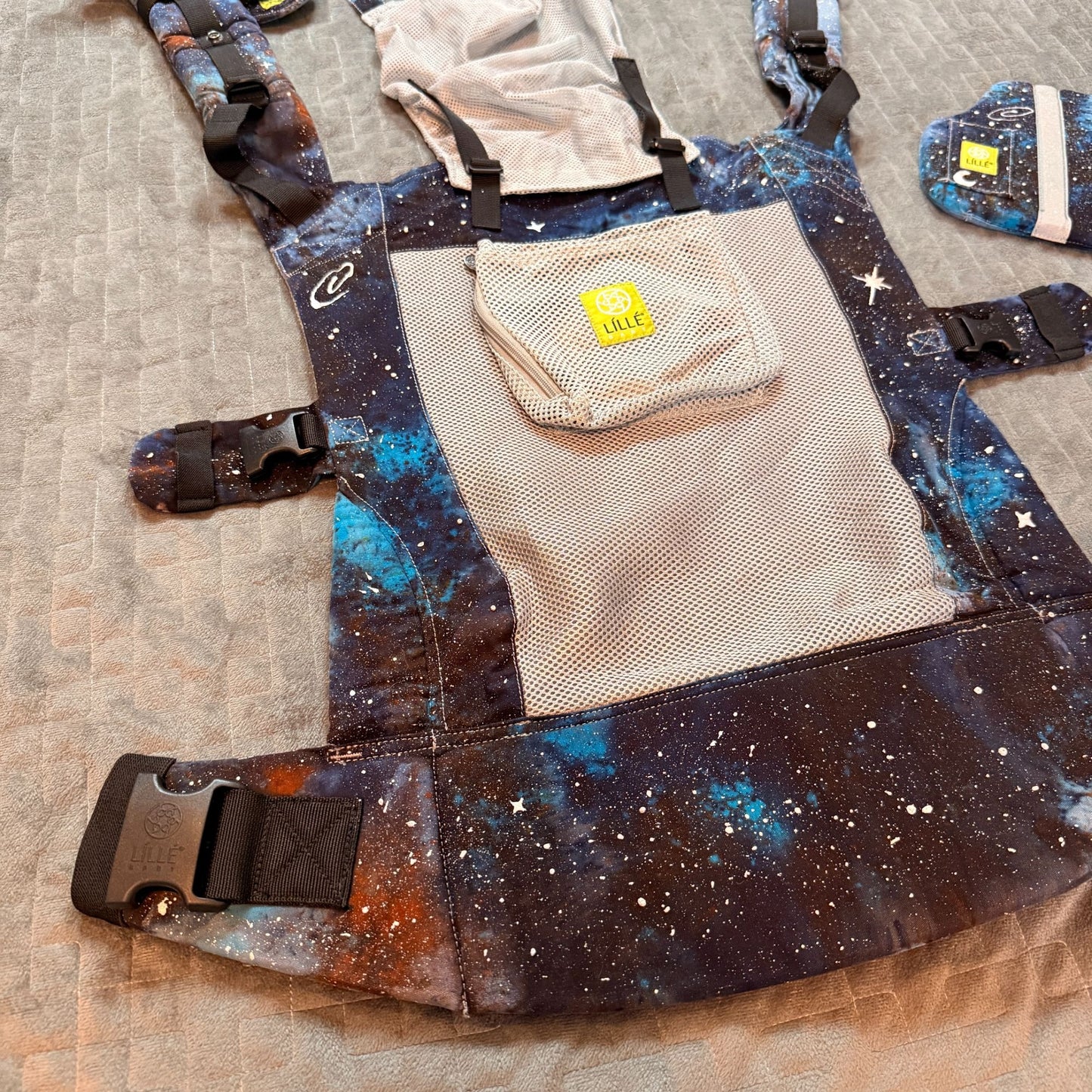 Galaxy Dyed Lillebaby CarryOn Airflow || Toddler Carrier, Upcycled ♻️