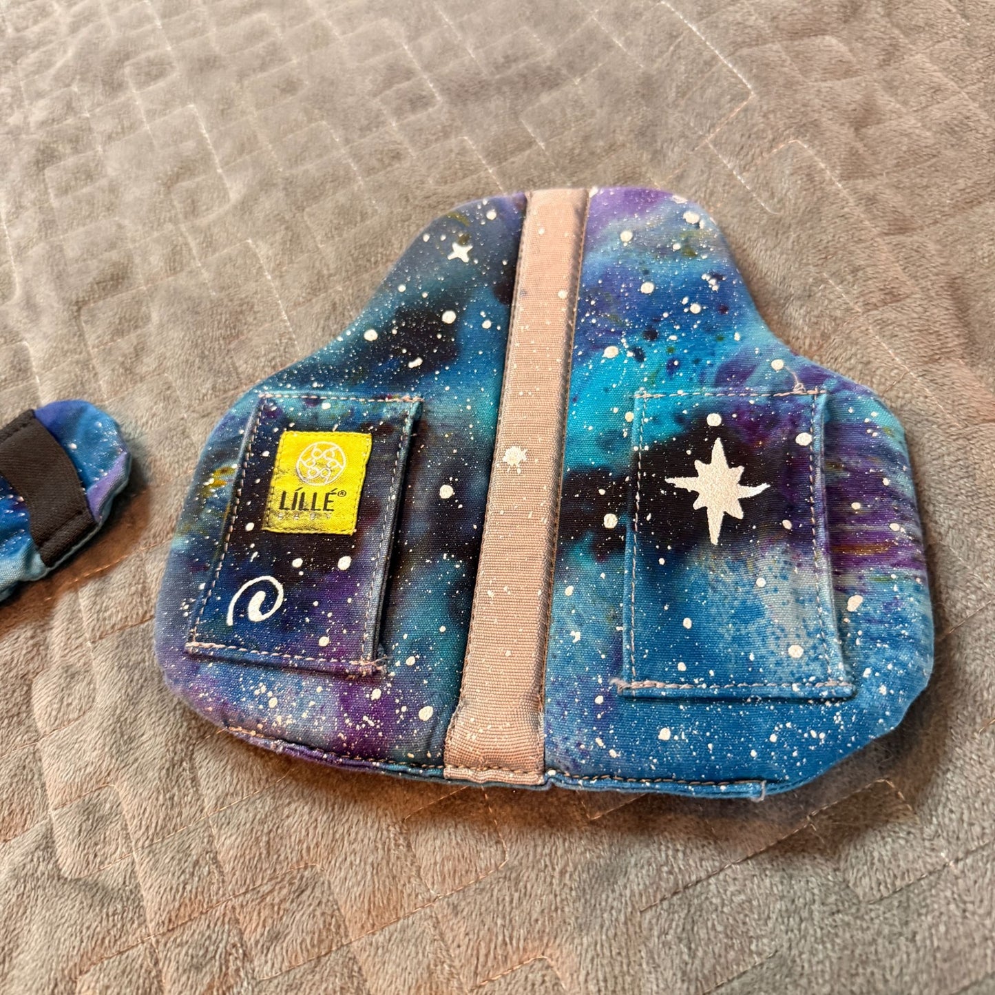 ✨ Galaxy Dyed Lillebaby || Baby Carrier, Upcycled ♻️