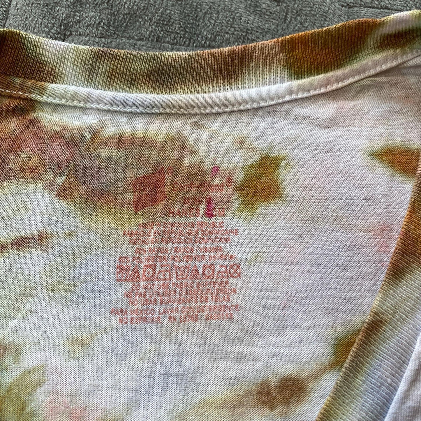 Dyed Adult Tee Shirt || M