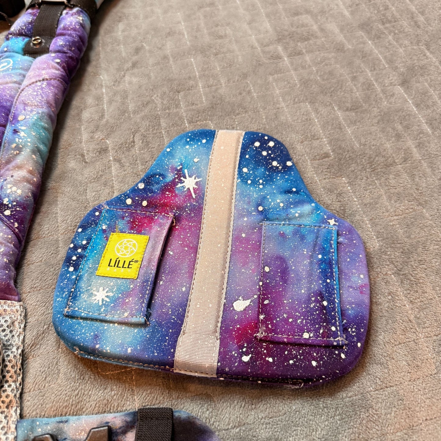 ✨ Galaxy Dyed Lillebaby || Baby Carrier, Upcycled ♻️