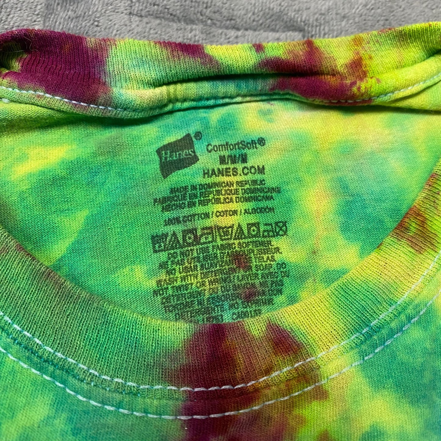 Tie Dye Adult Tee || Medium