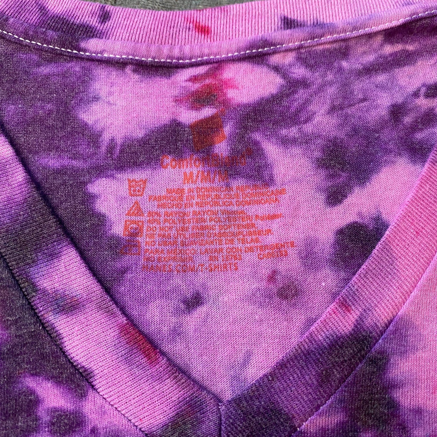 Pink Raven Tie Dye Adult Tee || Medium